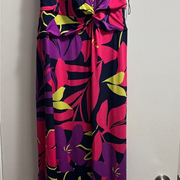 London Times Dresses & Skirts - London Times Pink and Purple Floral Dress